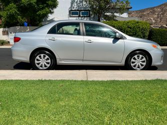 2012 Toyota Corolla LE