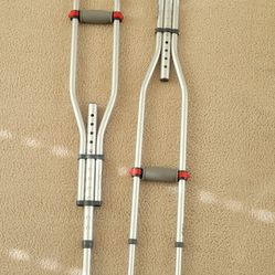 Adjustable Crutches Pair