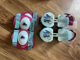 Frozen Roller Skates With Pads