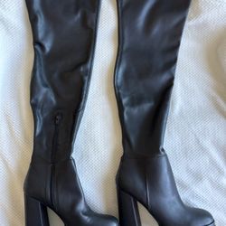 JLO Boots/Black