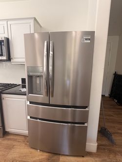 Refrigerator