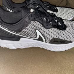 Nike React Miler