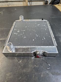 Radiator ford falcon