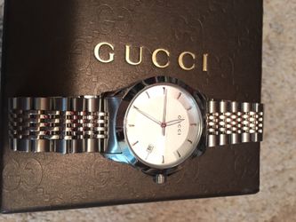 Gucci authentic watch ⌚️ $550