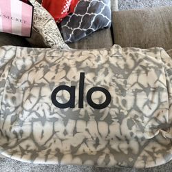 Alo Tote Bag 