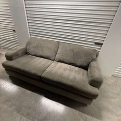 🚨Free Delivery NJ/NY Gray Sofa Clean and Odor Free