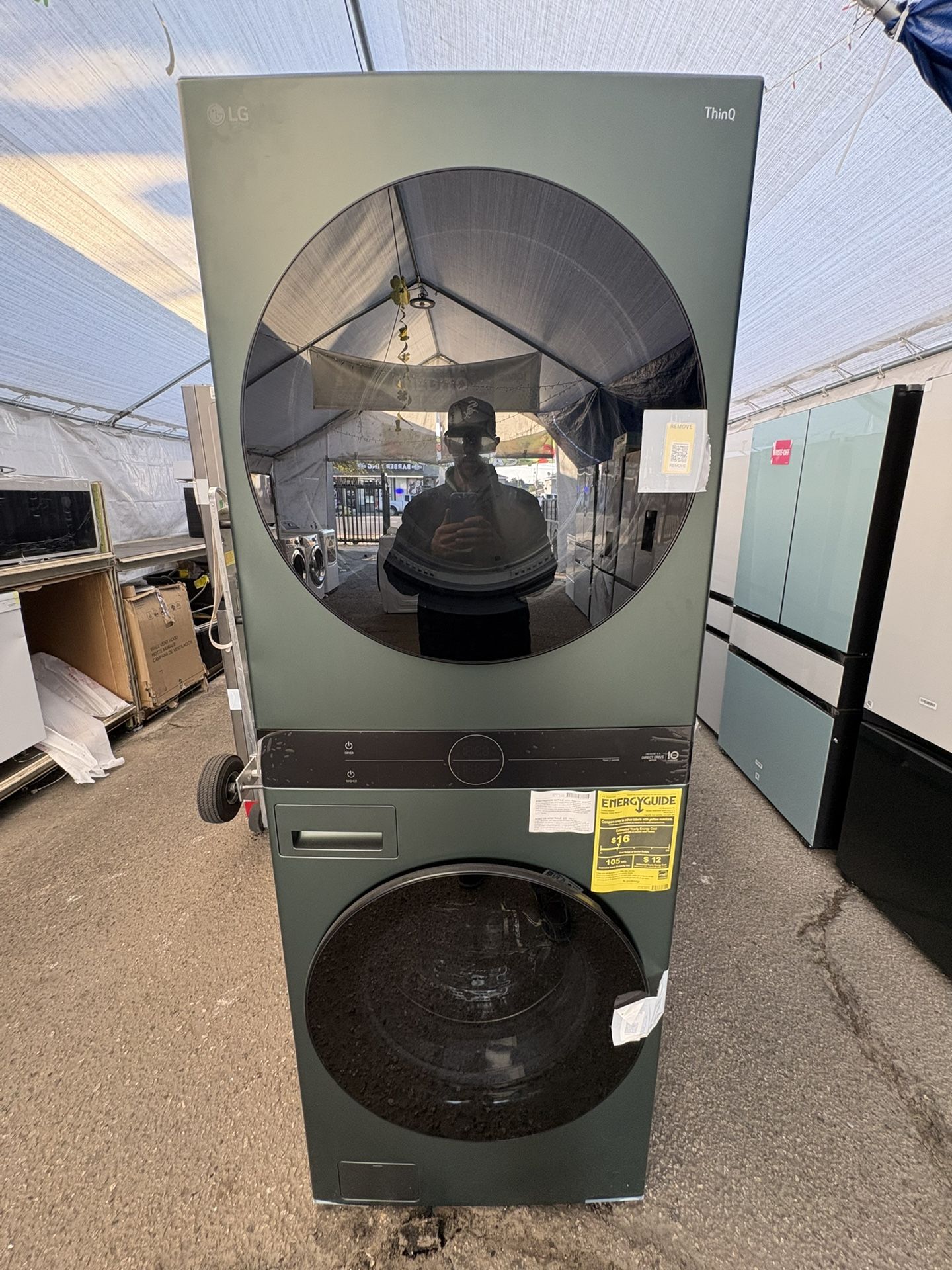 LG ThinQ WashTower In Forest Green