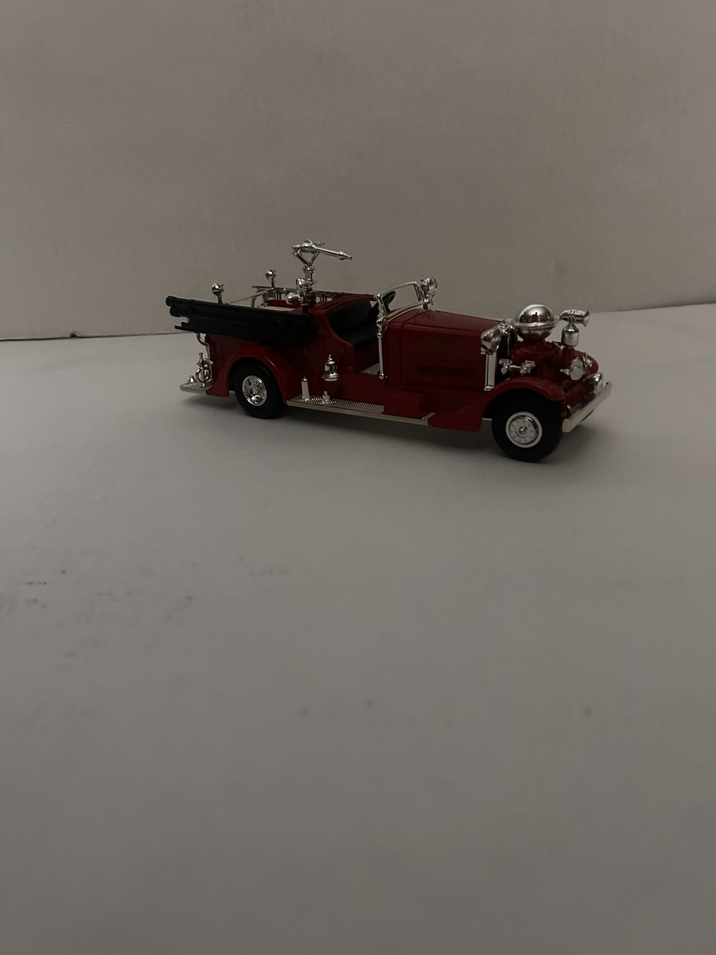 1937 Die Cast Dewy Fire Co. Ertl Fire Truck