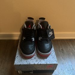 Jordan 4 “Bred Reimagined” Size 6(Y)