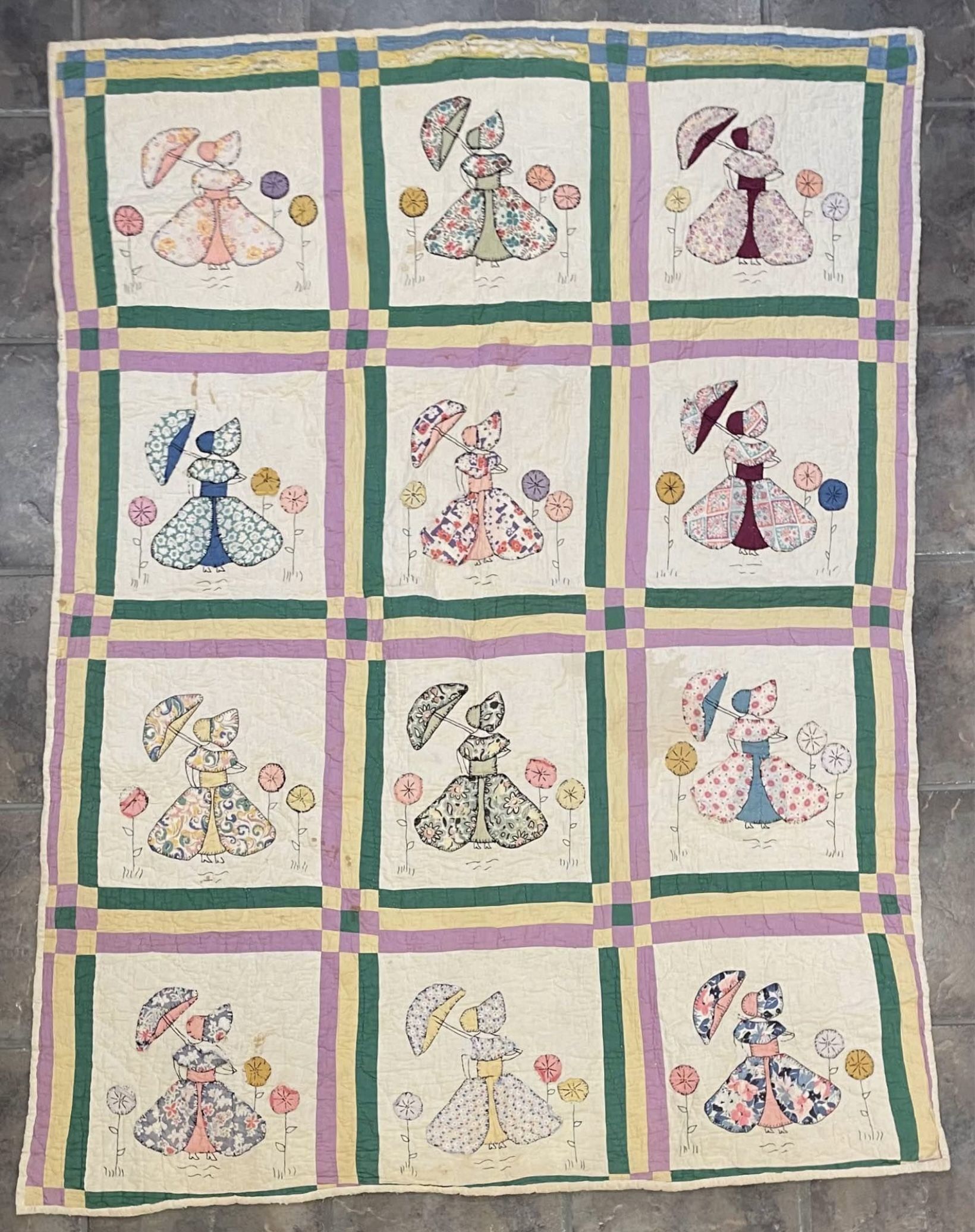 Vintage / Antique Quilt 80” x 60”