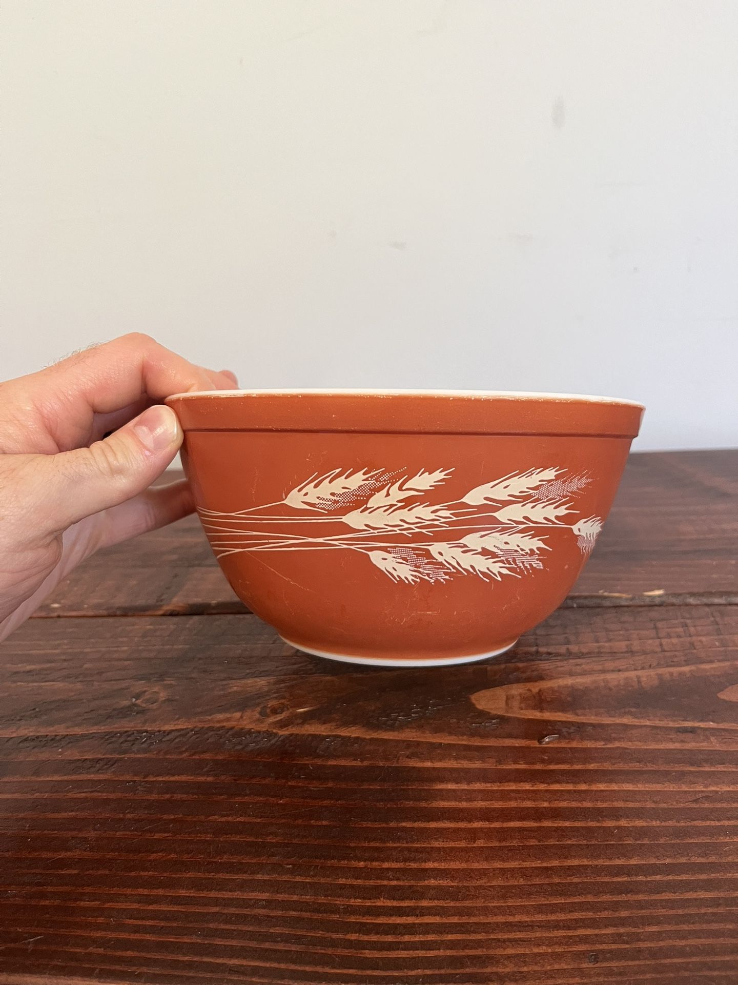 Pyrex Autumn Harvest Wheat Mixing Bowl 402 Vintage 1.5 L Liter Retro