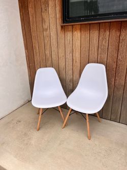 Eames Style New white chairs