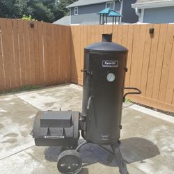 Vertical Offset Smoker