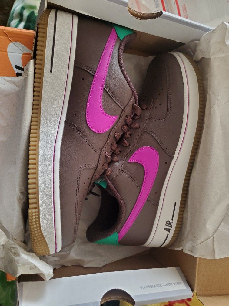 Nike 