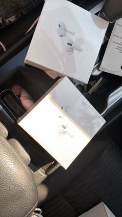 AirPods