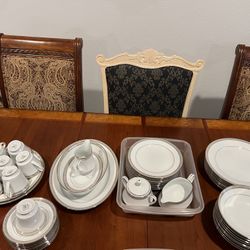 Noritake China Set 