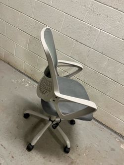 Grey mesh Office chair