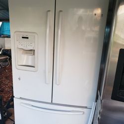 Maytag Refrigerator 