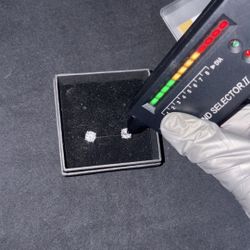 Diamond Round Cut Earrings Small 