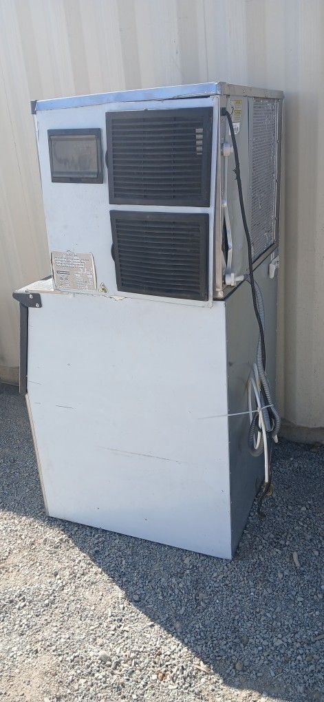 Ice Machine