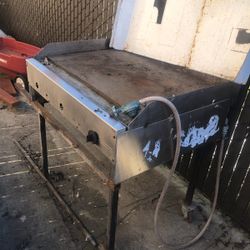 Free Grill / Scrap Metal 