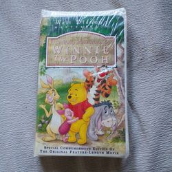 Unopened The Many Adventures of Winnie the Pooh (1977)