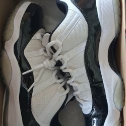 SZ 9 AIR JORDAN 11 CONCORD LOWS VNDS