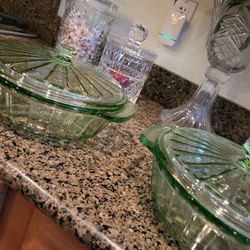 Casserole dishes , green glass , perfect , never been used eighty for the two pieces