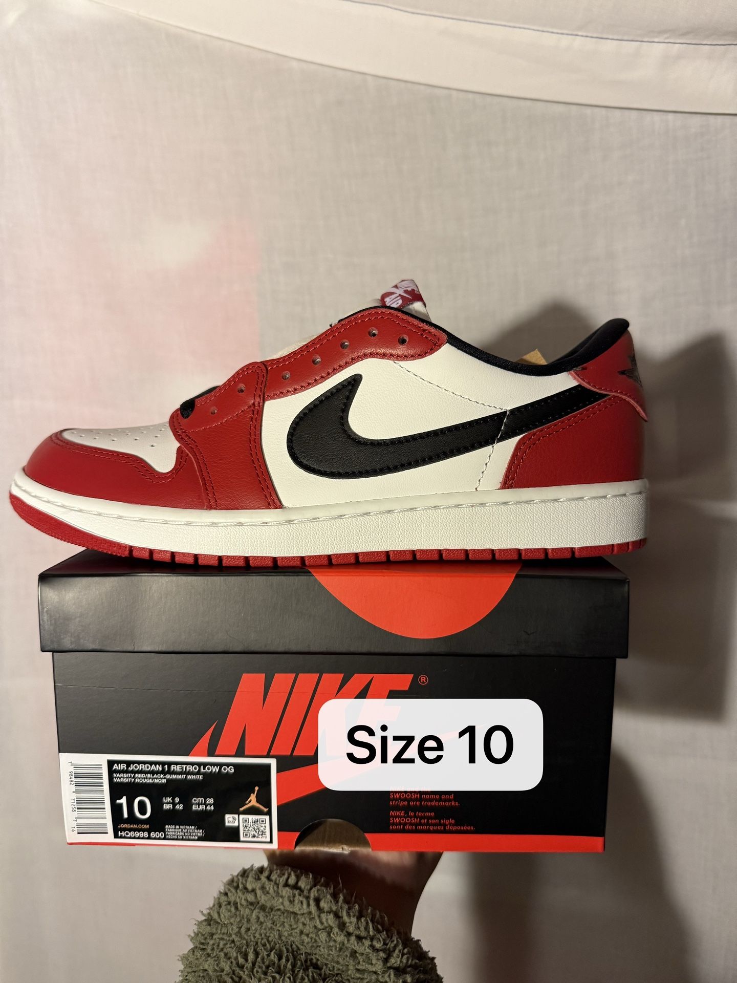 Air Jordan 1 low Retro OG Chicago Mens Size 10
