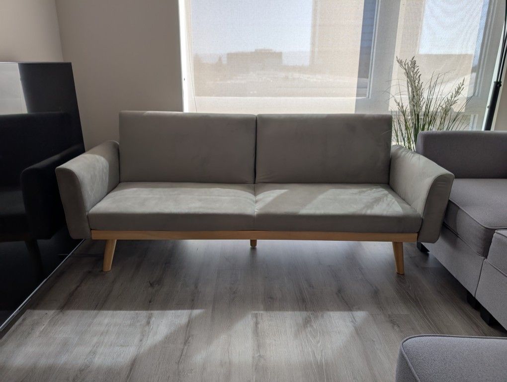 Futon Sofa Bed (Good As New)