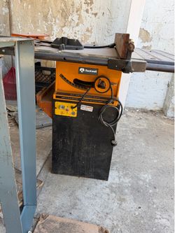 Rockwell table saw