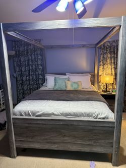 Queen Bedroom Set