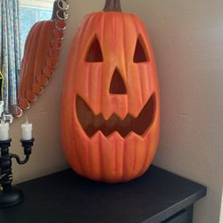 Jack-o'-lantern with l Rotating light