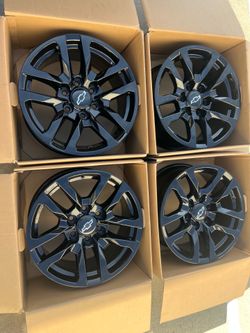 Chevy Silverado rims 18” Oem factory wheels rines new gloss black powder coated fits Silverado Tahoe RST Avalanche suburban GMC Sierra Yukon