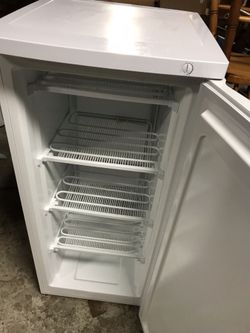 kenmore 5.1 cu ft upright freezer