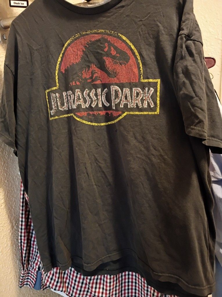 Great Condition Vintage T Jurassic Park 