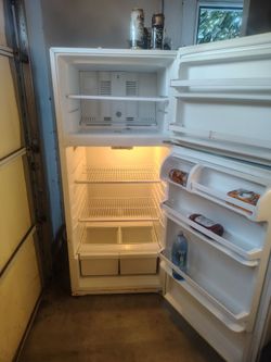 Xtra refrigerator