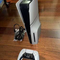 PlayStation 5 Slim 1TB Disc Edition