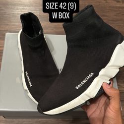 Balenciaga Speeds