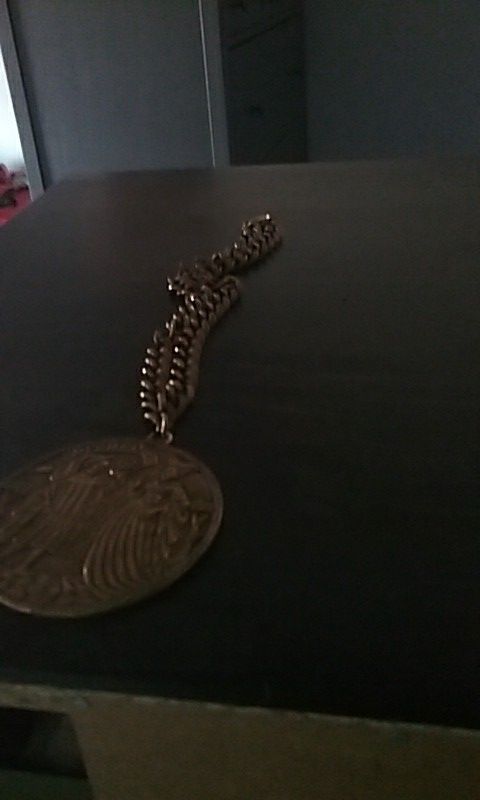 Gold neckless