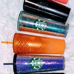 Starbucks cups ( Bundle)🍁