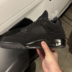 Jordan 4 Black Cat Men Size 10.5
