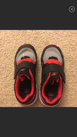 New boys sneakers size 11