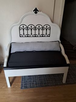 Inside/outside bench