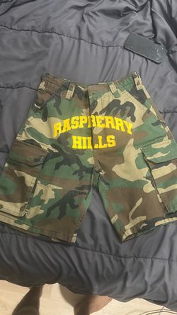 raspberry hills shorts