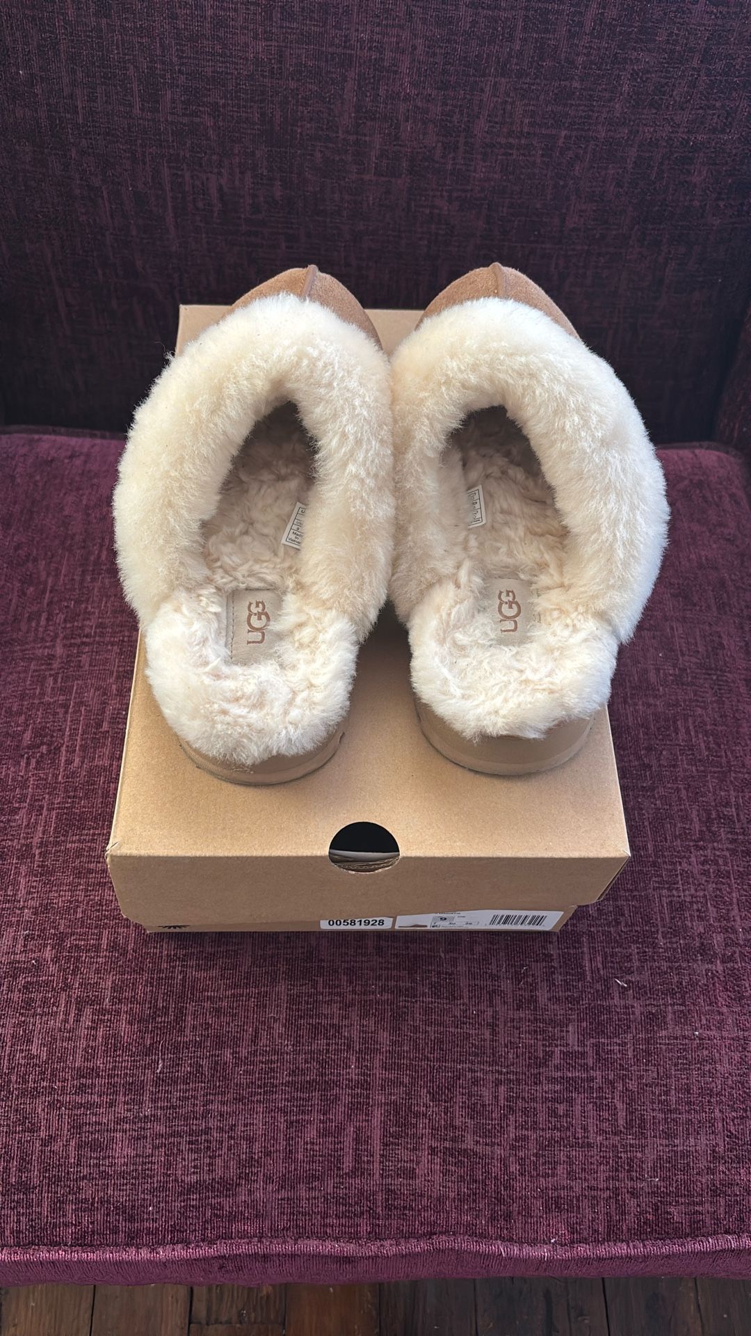 UGG Slides