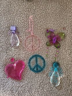 Glass figurines