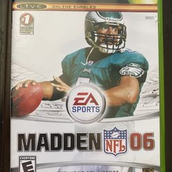 Madden NFL 06 (Microsoft Xbox, 2005) Complete