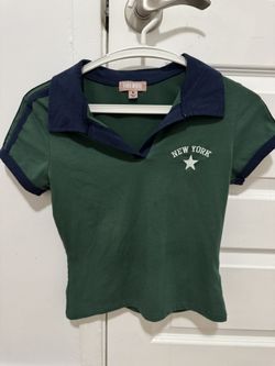 Dark Green Short Sleeve Polo Shirt with Navy Blue Collar