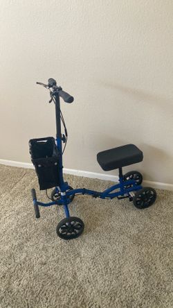 Knee Scooter with Footrests